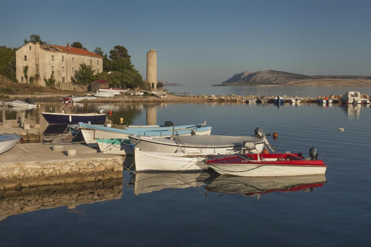 Ferienwohnung Galapagus Privat Beach & Boat Dock Metajna Exterior foto